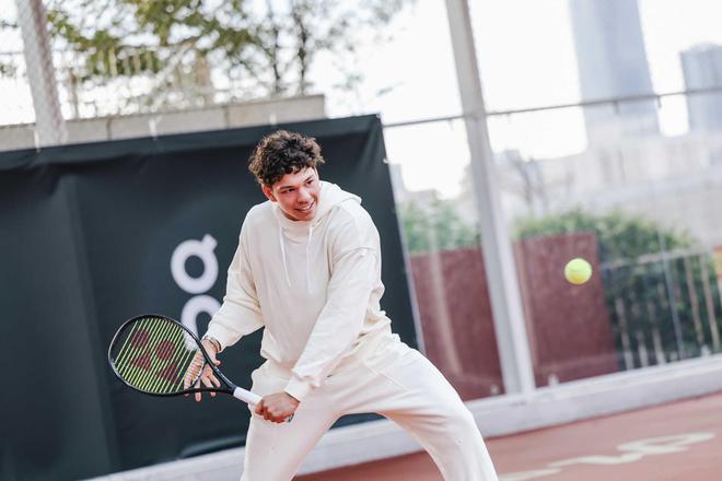 一面镜子 一面镜子